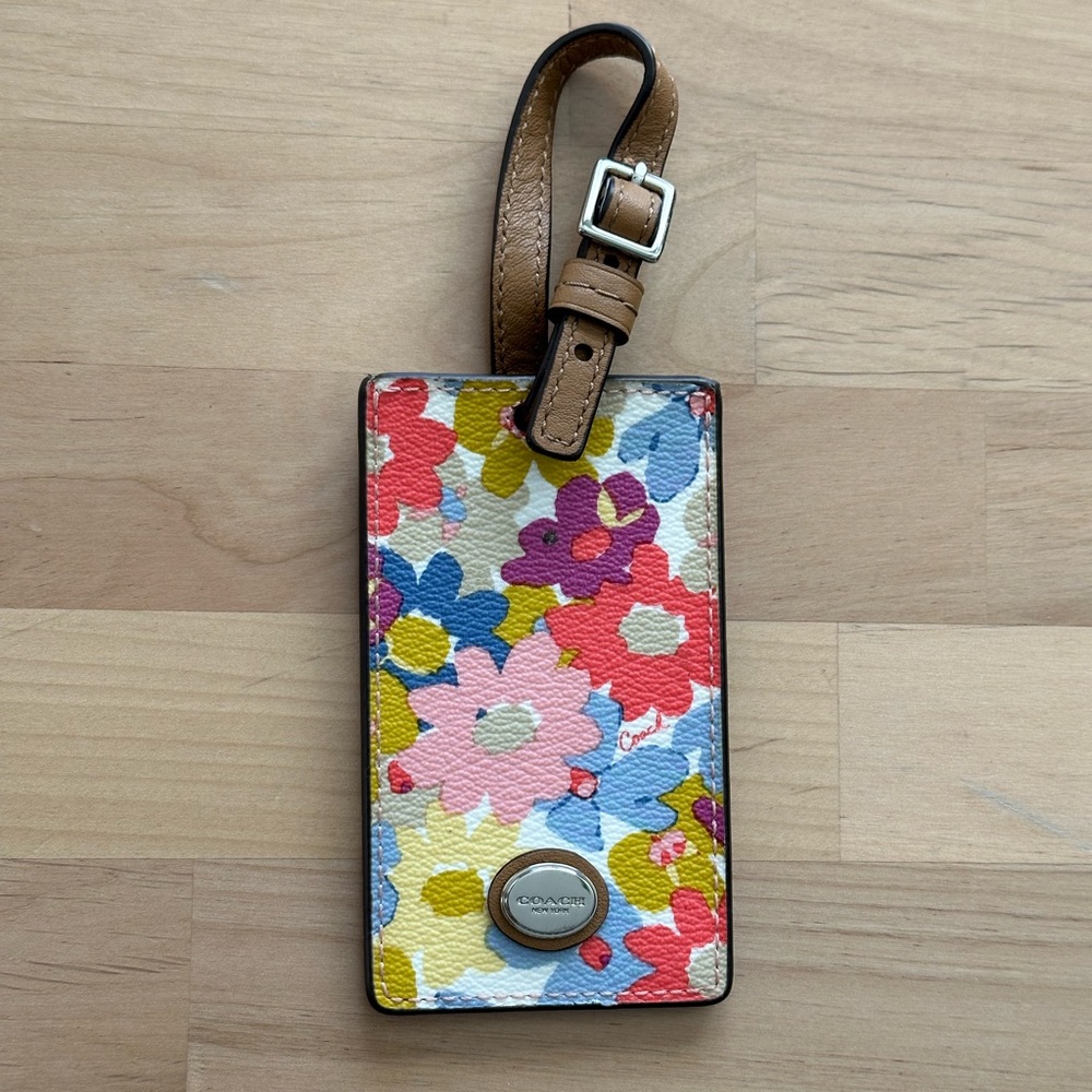 Coach Floral Luggage Tag